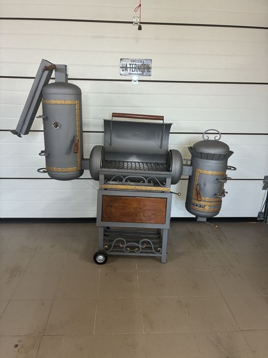 Смокер, мангал, коптильня