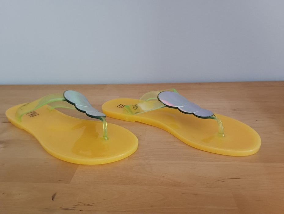 Sandálias em plástico, Foreva