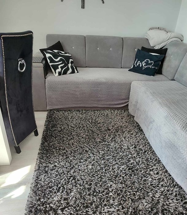 Dywan Shaggy czaro-biały