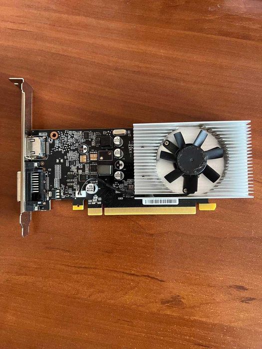 NVIDIA GeForce GT 1030 Low Profile 2GB GDDR5 (ДЕФЕКТ)