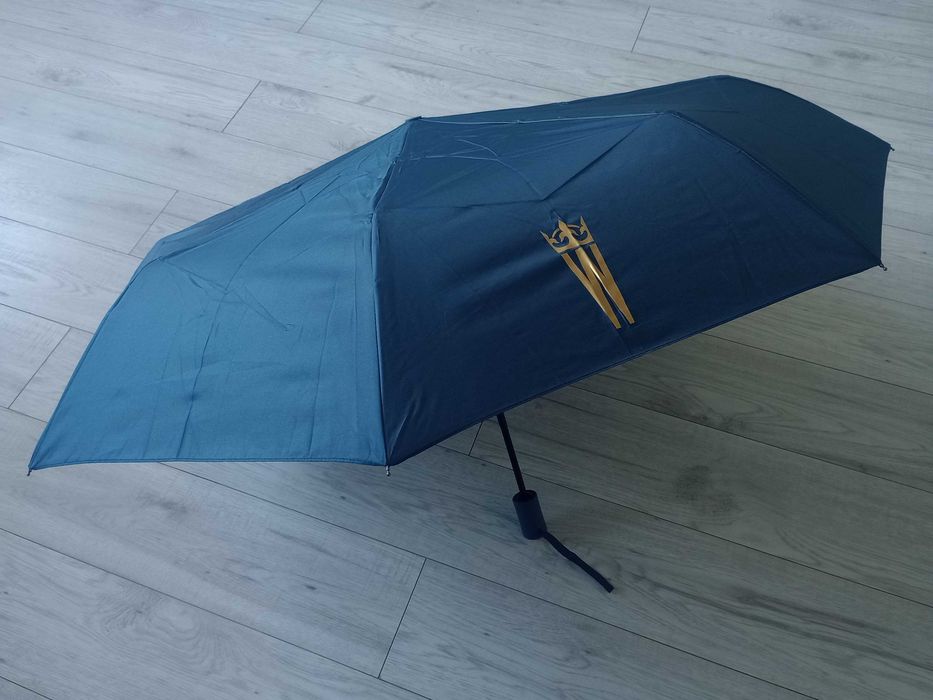 Parasolka z logo Wawelu
