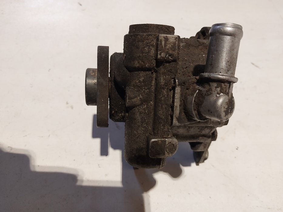 Pompa wspomagania bmw e 46 1.8 1.9 m 43tub 19 benzyna koło pasowe