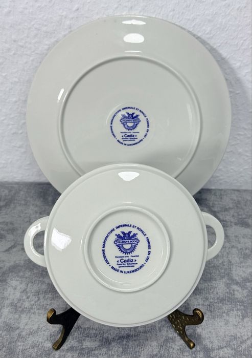 Фарфоровый столовый сервиз и террен кофейный сервиз фирмы Villeroy Boch серия Cadiz GDR Германия