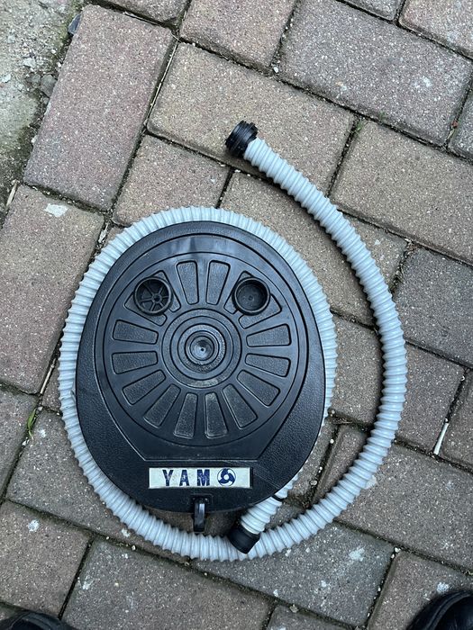 Ponton Yamaha 300S