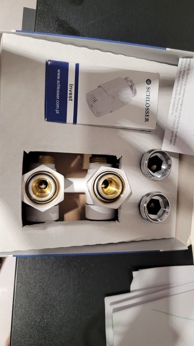 Zestaw armatury Exclusive 3/4xM22x1,5 kątowy biały + Nypel 2szt. 1/2 x