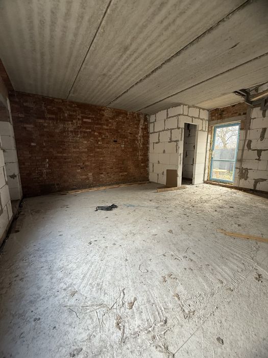 Продаж чудового таунхауса за ціною квартири