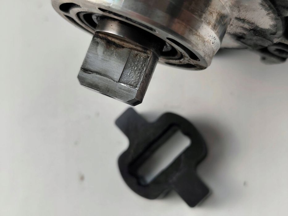 pompa wtryskowa peugeot citroen volvo ford 2.0 hdi 9685705080