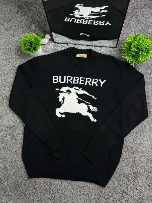Світер Burberry