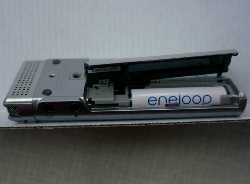 Диктофон Olympus DM-770, микрофон ME34, чехол DM-670 (Япония)