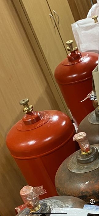 Вентиль кран газовий газ ПРОПАН Італія з клапаном газовый Италия