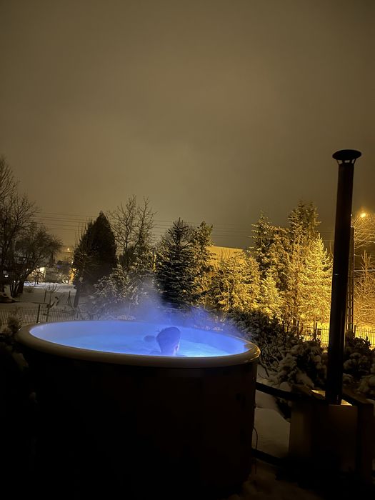 Mobilna Balia jacuzzi bania na kołach