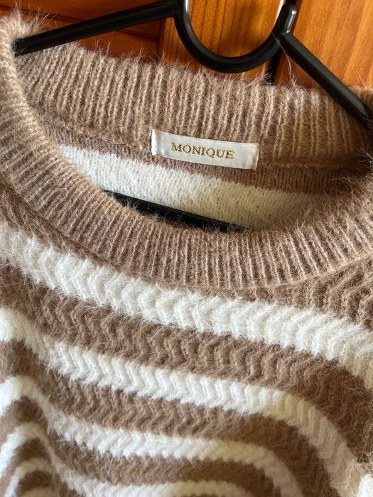 Roupas novas variadas