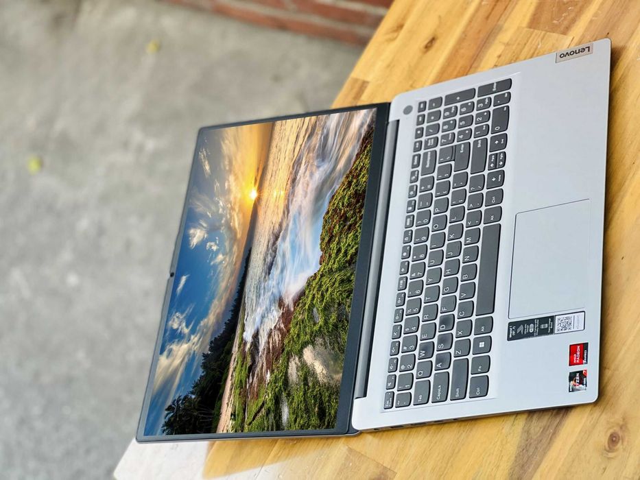 Lenovo Hexadecacore 15.6" Ryzen7/16GB/1TB_Nvme com Garantia