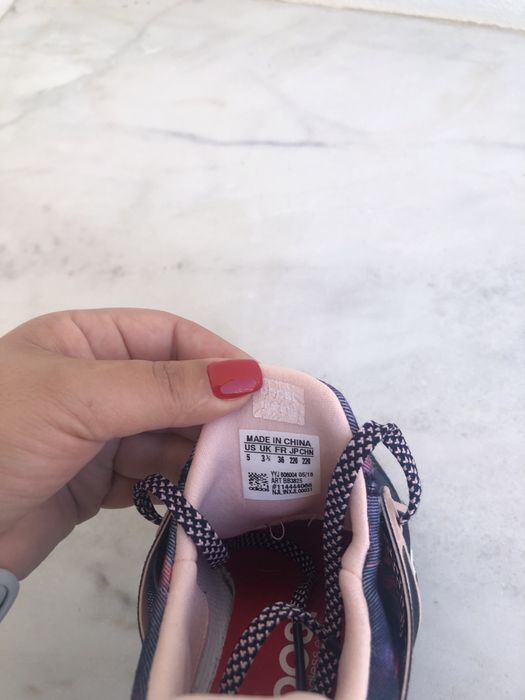 Tenis Adidas como novos