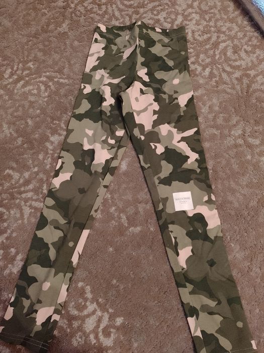 Nowe legginsy 10-12 lat.