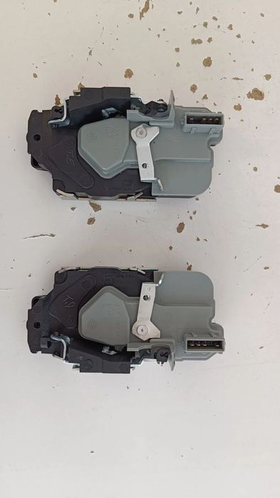 Fechadura fecho porta trás Peugeot 206 1998 a 2006(novo)