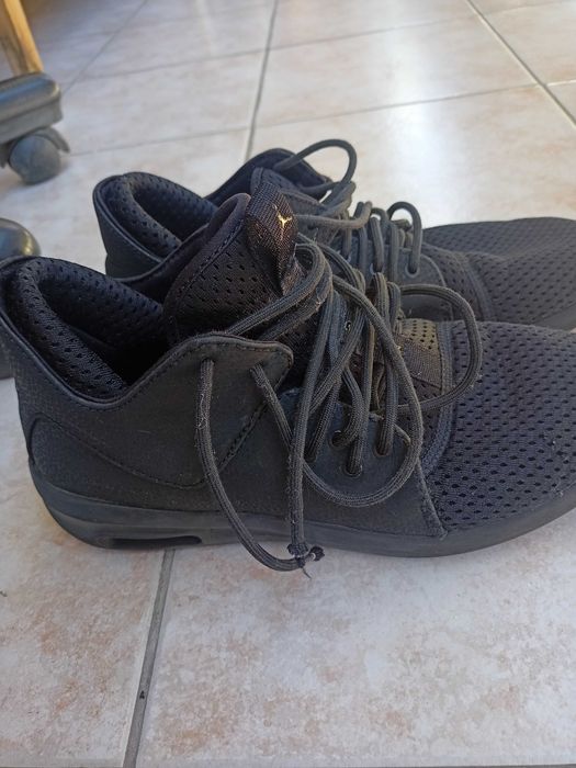 Buty Sportowe Jordan