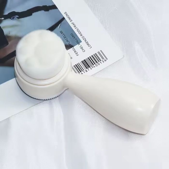 Silikonowa szczoteczka do oczyszczania twarzy