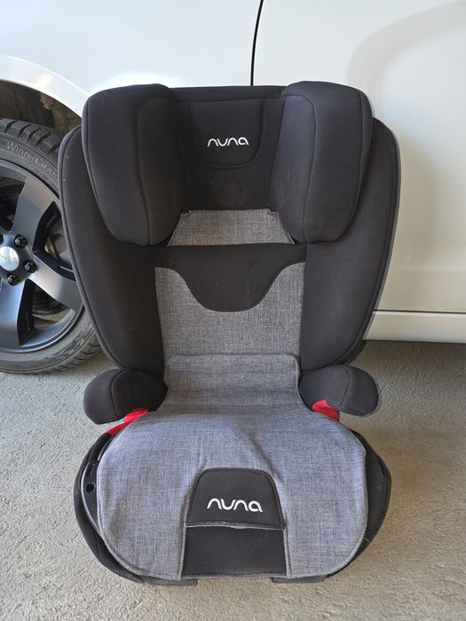 Fotelik Nuna w bardzo dobrym stanie