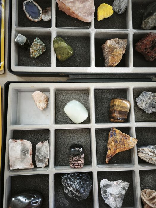 Coleção minerais grandes