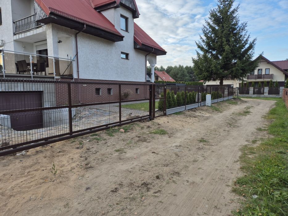 Sprzedaż i montaż paneli 3d. 2d, palisady i siatki oraz drewniane