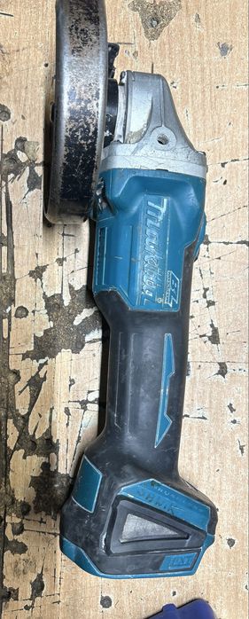 Makita DGA 504 szlifierka kątowa