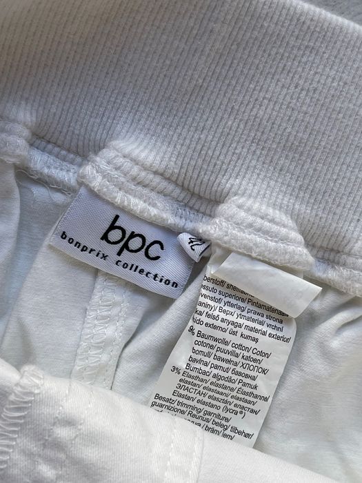 Biała spódnica - 42