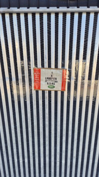 Intercooler Range Rover LR007170