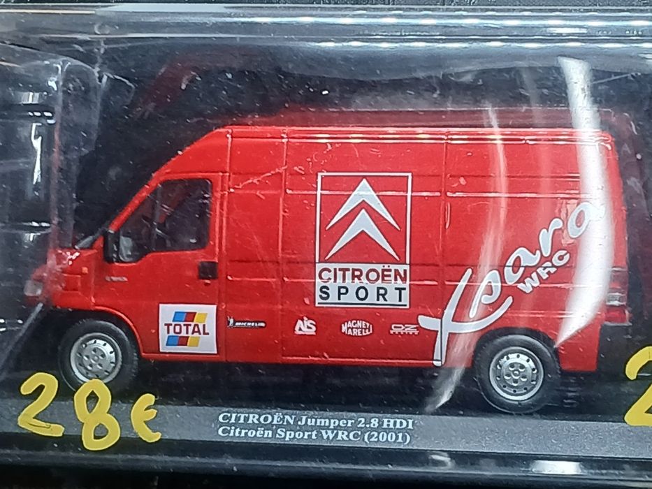 Miniaturas escala 1/43 Carrinhas de Assistência  de Ralies  8 modelos diferentes