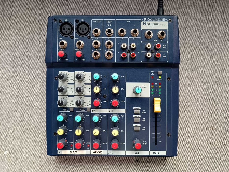 Мікшерний пульт Soundcraft Notepad 102