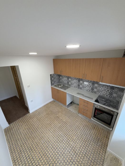 T2 Novo e Mobilado Despesas Incluídas Comboio à Porta Praia da Granja