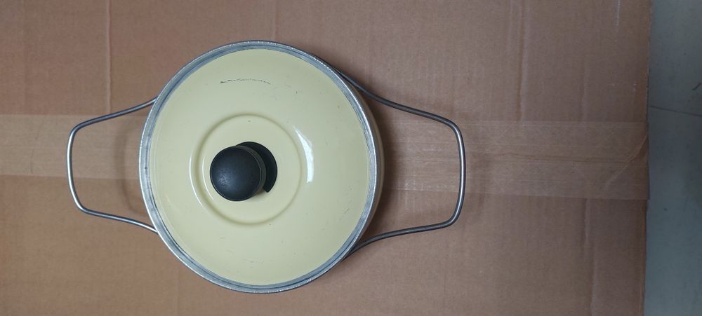 Tacho esmalte vintage, anos 60