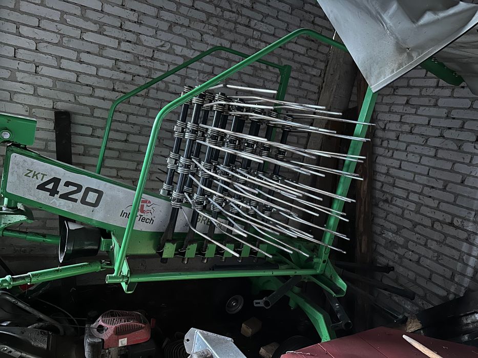 Sprzedam zgrabiarkę InterTech