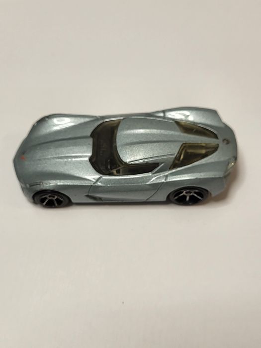 Hot Wheels srebrny StingRay Concept TMGM C20, 2009, '09