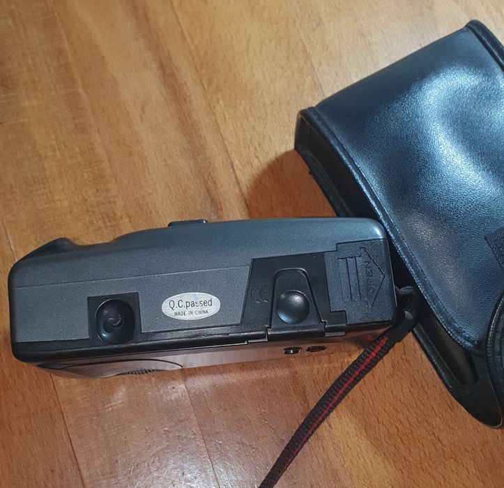 Продам Polaroid Impulse Portrait.