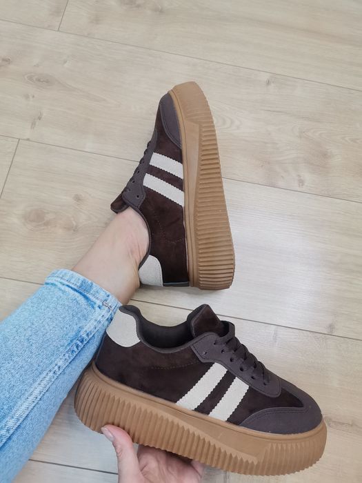 Śliczne sneakersy buty sportowe sporty platforma r.40