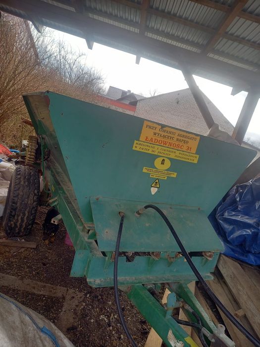 Rozsiewacz do wapna RVC