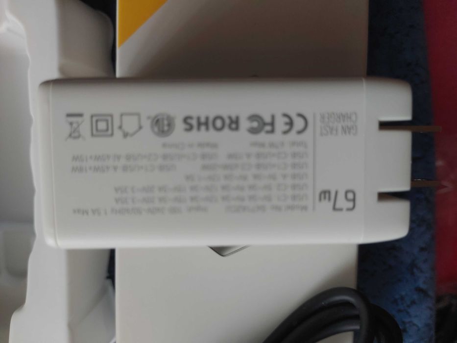 Адаптер 67 Вт Зарядк унiверсальна=ноутбук\планшет/телефон=67 Вт=USB+Tс