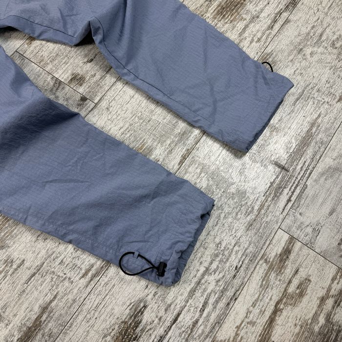 Нейлонові Карго Штани Nike Sportswear Repeat Grey FJ5260-065