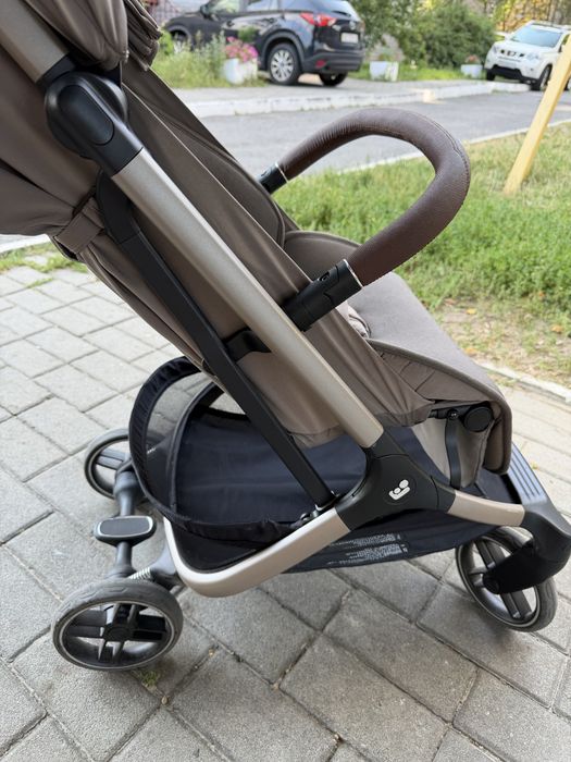 Прогулянкова коляска MAXI-COSI Oxford Cabin