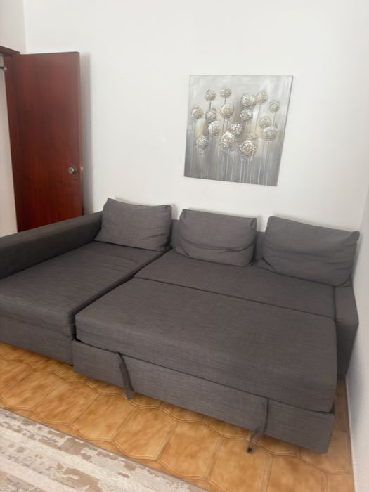 Sofa-cama a venda