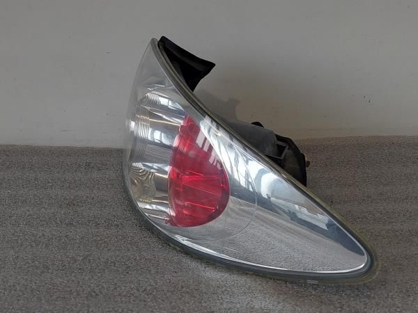 Farolim direito MAZDA 6 Sedan (GG)