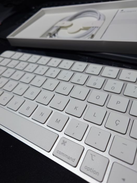 Teclado Apple Magic com Touch ID