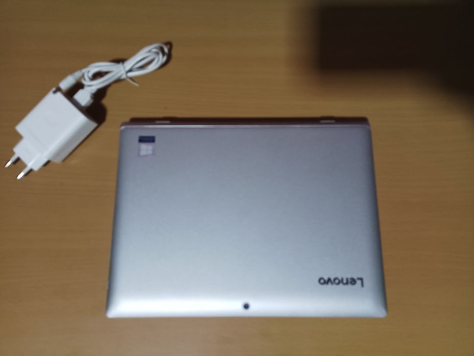 Lenovo Ideapad miix 320