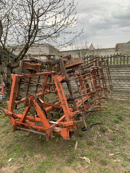 Kultywator 3,6 metra hydraulicznie rozkładany na długich zèbach