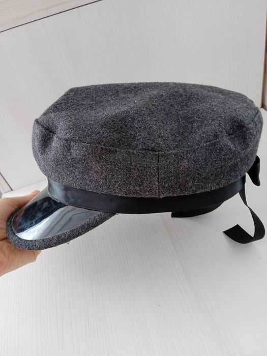 Жіноча кепка шапка