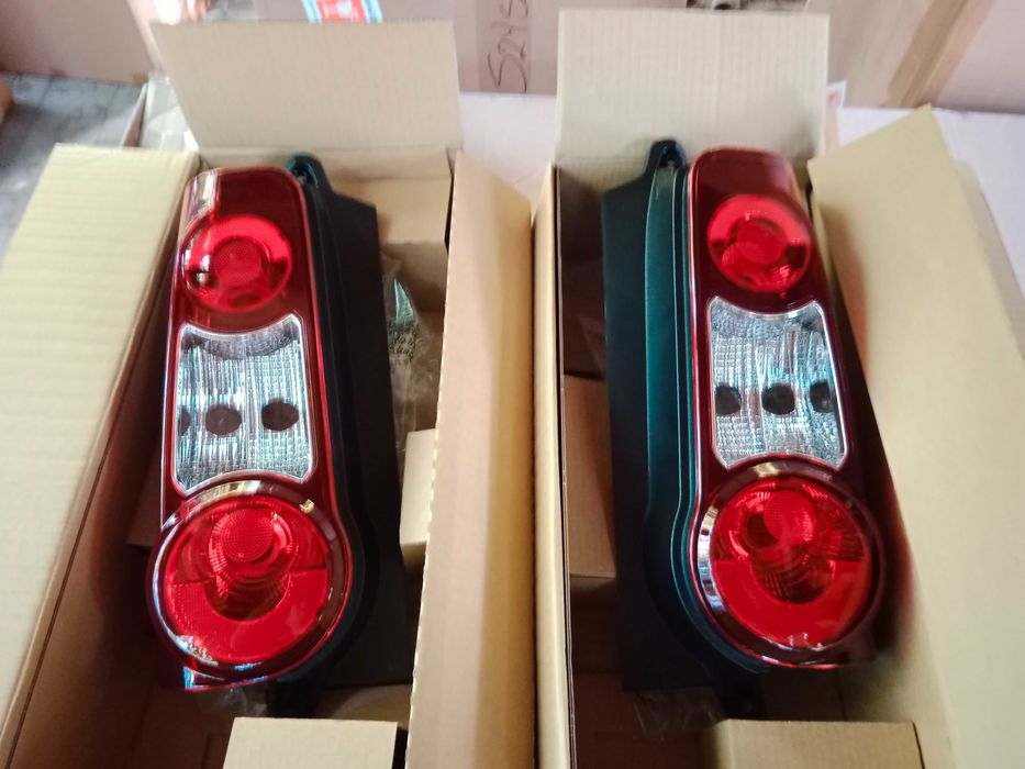 PEUGEOT PARTNER 2012 + lampy tylne komplet