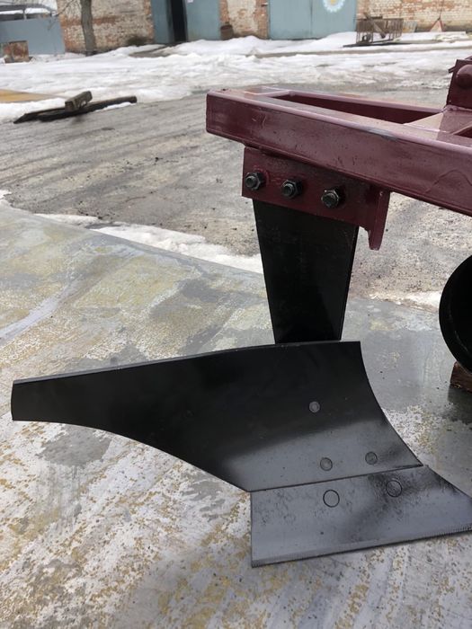 Плуг ПН 2-25ПРР(Кам’янець -Под.завод плугів і культ.)