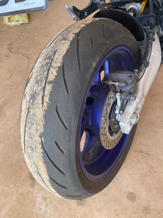 Yamaha MT-09 SP como nova