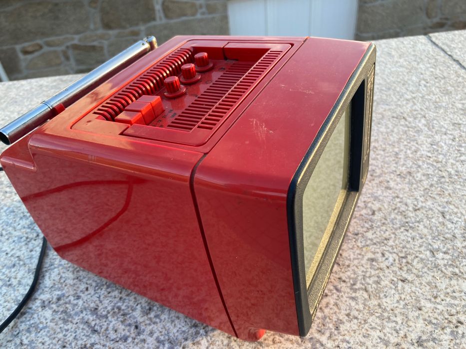 Televisão portátil